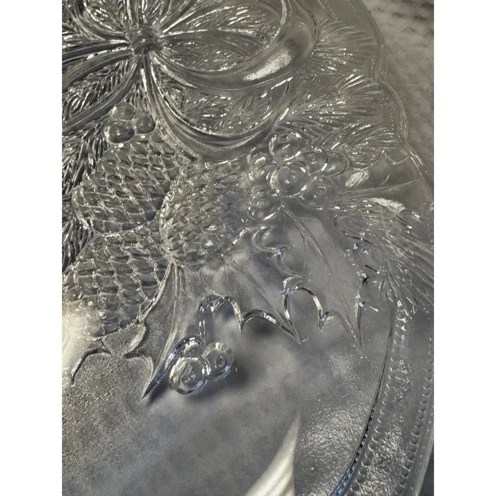 Mikasa Crystal Holiday Bells Mistletoe Scalloped Edge Hostess Platter 15